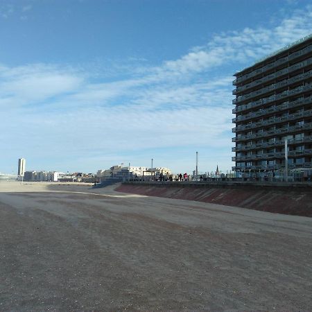 Residentie Aldis Met Zeezicht Apartment Остенде Екстериор снимка
