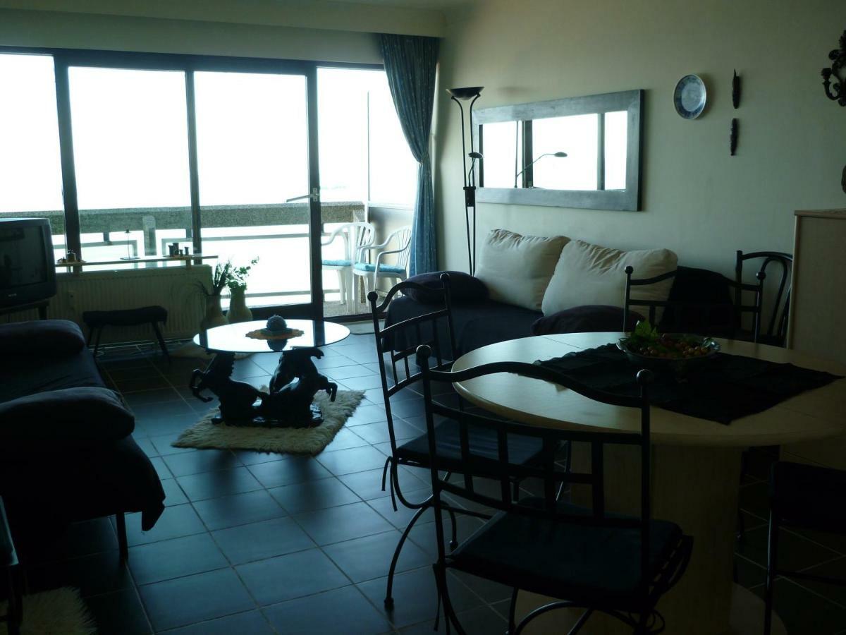 Residentie Aldis Met Zeezicht Apartment Остенде Екстериор снимка